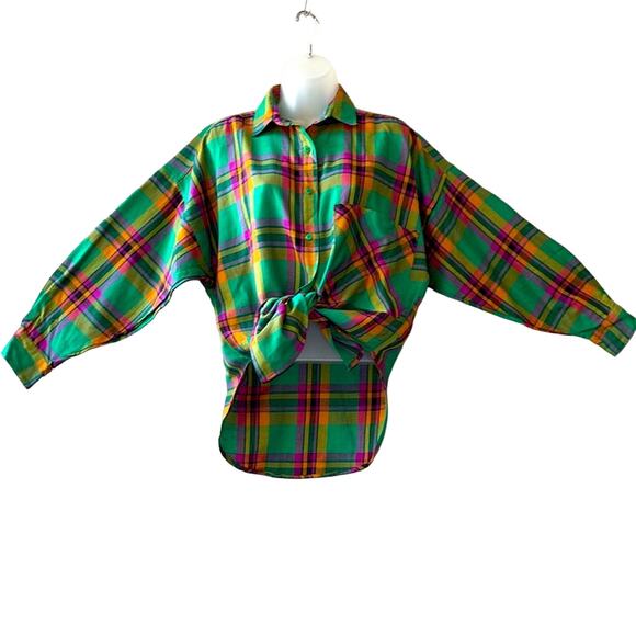 VINTAGE 1980’s Dead Stock Pinot Noìr Oversized Plaid Blouse Size Small - Picture 2 of 7